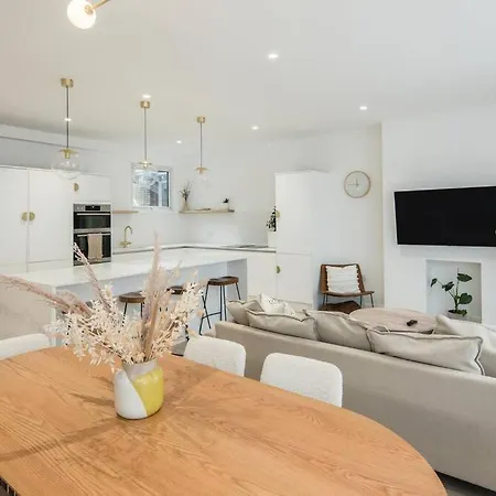 Elegant 2 Bedroom Apartment In Fulham London Exterior foto