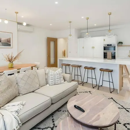 Elegant 2 Bedroom Apartment In Fulham London Exterior foto